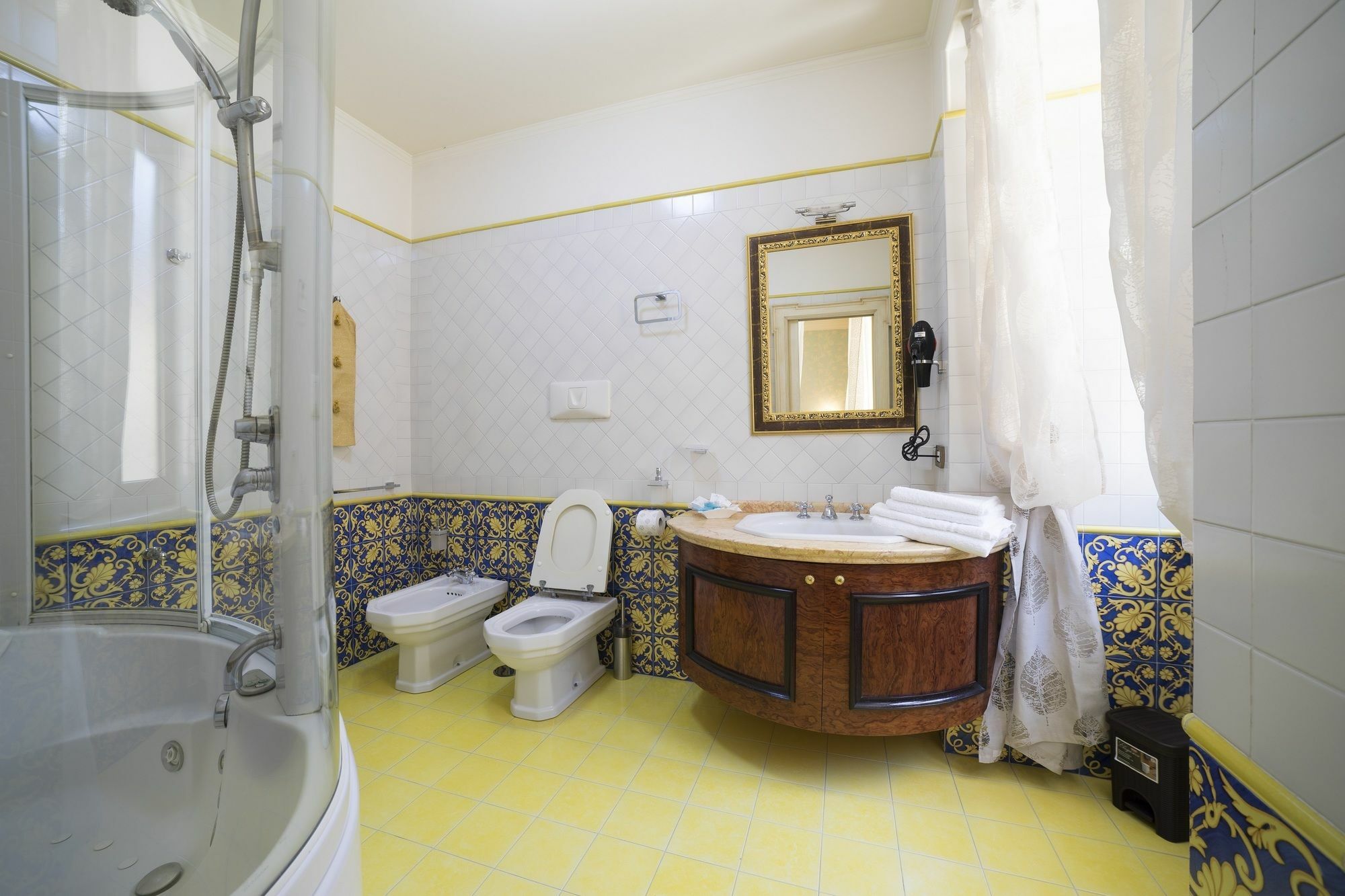 B&B 'O Sole Mio! Napoli Eksteriør bilde