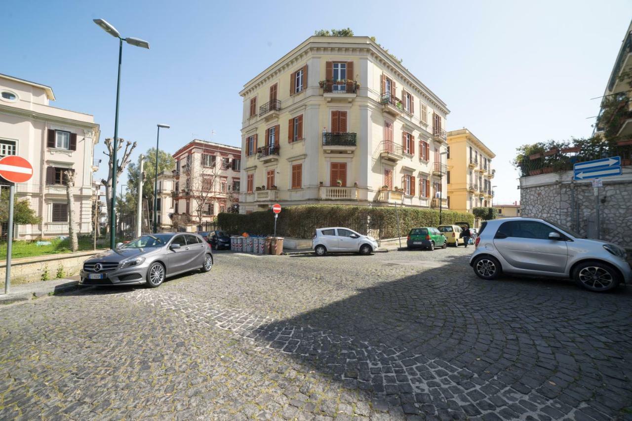 B&B 'O Sole Mio! Napoli Eksteriør bilde